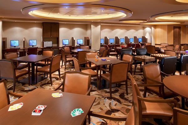 RCI_AL-CardRoom